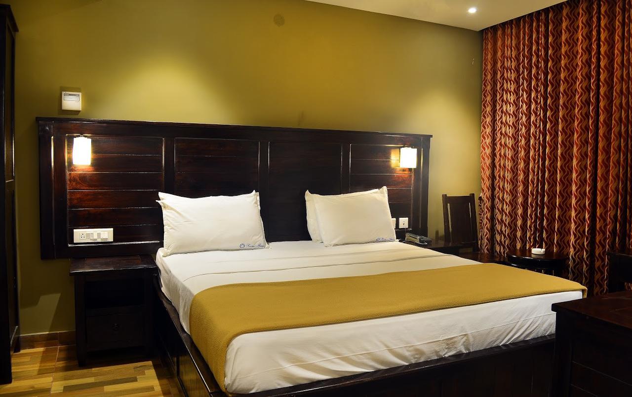 Ranis Grand Hotel โคอิมบาทอร์ ภายนอก รูปภาพ