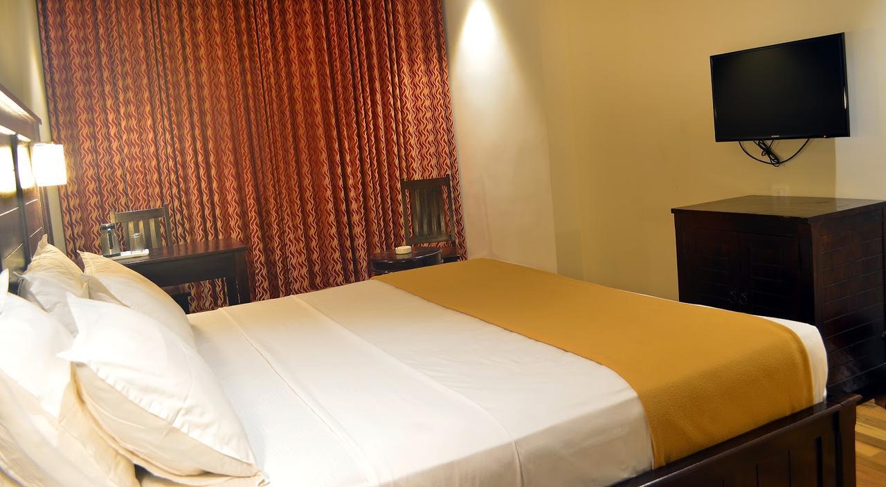 Ranis Grand Hotel โคอิมบาทอร์ ภายนอก รูปภาพ